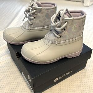 Kids Sperry rain boots